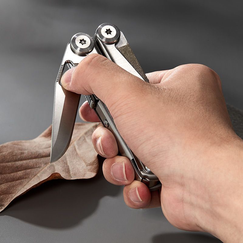 SWISS TECH 18in1 Multitool Dol - Hunting Camp Outdoor Supplies recensie en prijs